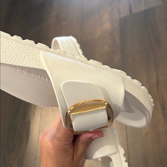 Birkenstock White Sandals with Gold Buckle - Picture 5 of 12